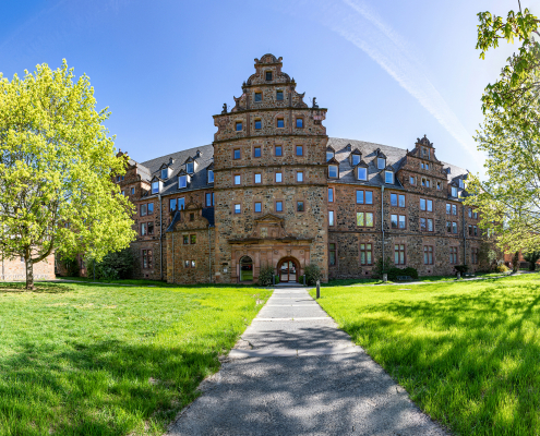 Zeughaus in Gießen im Frühling